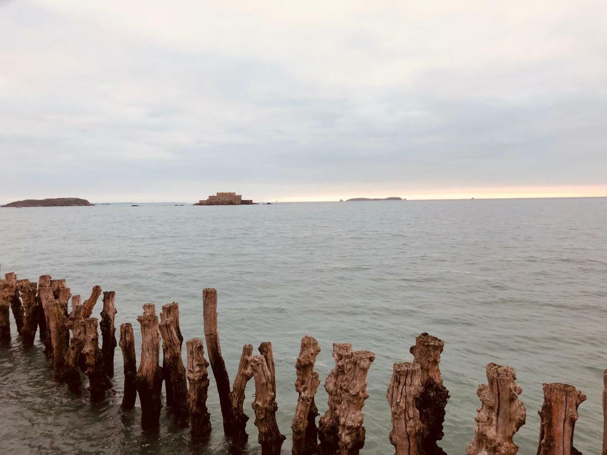 Apartmán Le Courtoisville Saint-Malo Exteriér fotografie